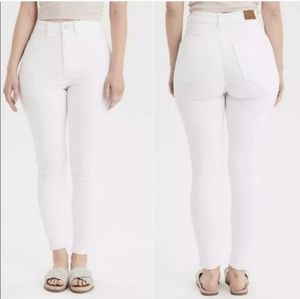 NWT American Eagle Curvy Hi-Rise Jegging